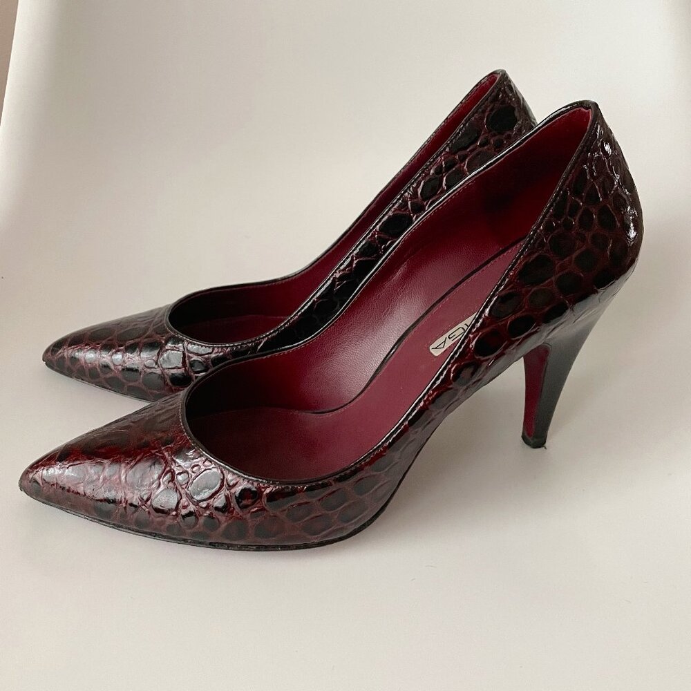 VIA SPIGA Burgundy Patent Leather Pointy High Heels size 9